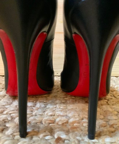Louboutin high heels pump - high, so